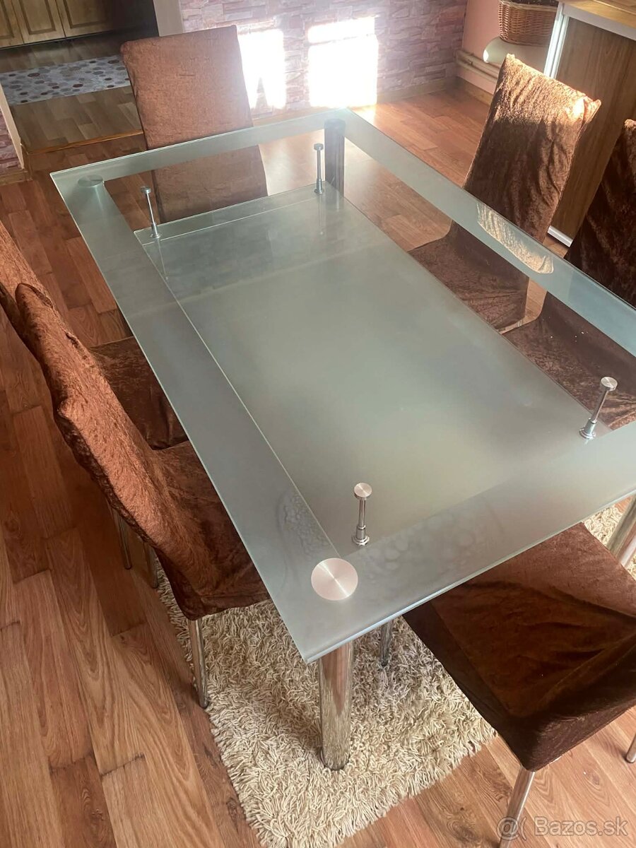 Sklenený stôl so stoličkami - 2