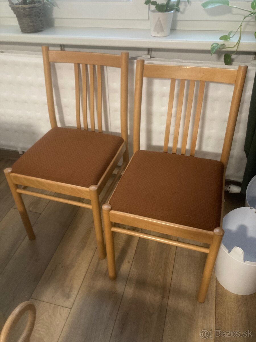 Darujrm stoličky - 2