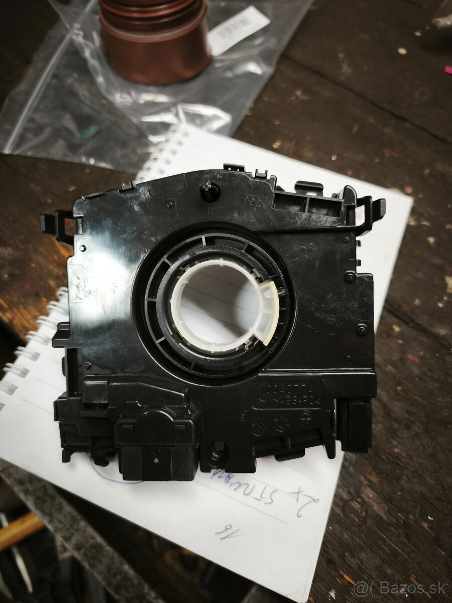 Podvolantovy krúžok škoda Octavia 3 - 2