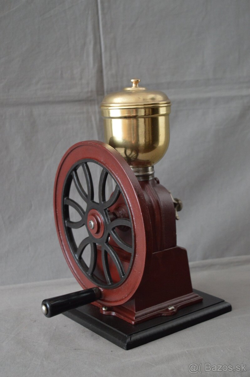 Mlynček na kávu Elma - 2