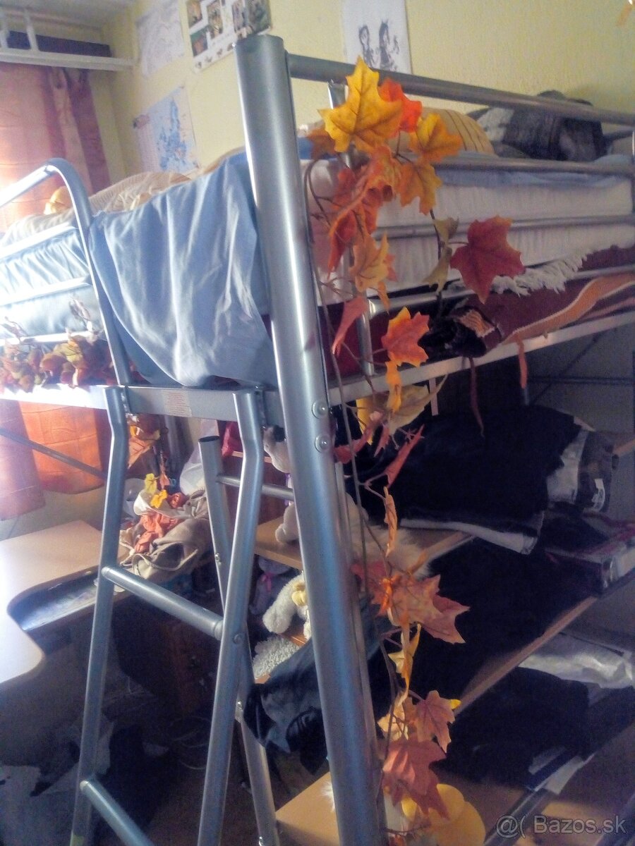 Predám veľkú kovovú poschodovú posteľ - 2