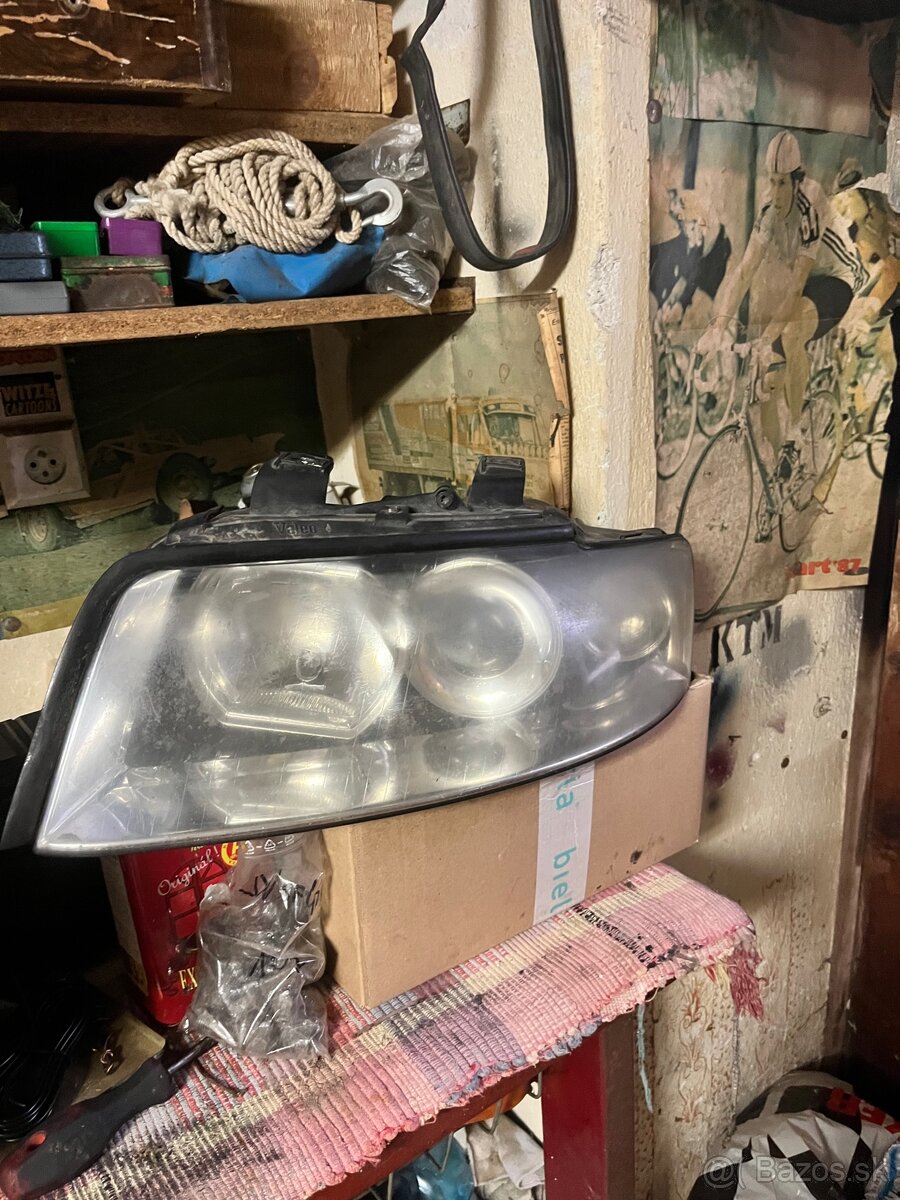 svetla audi a4 b6 - 2