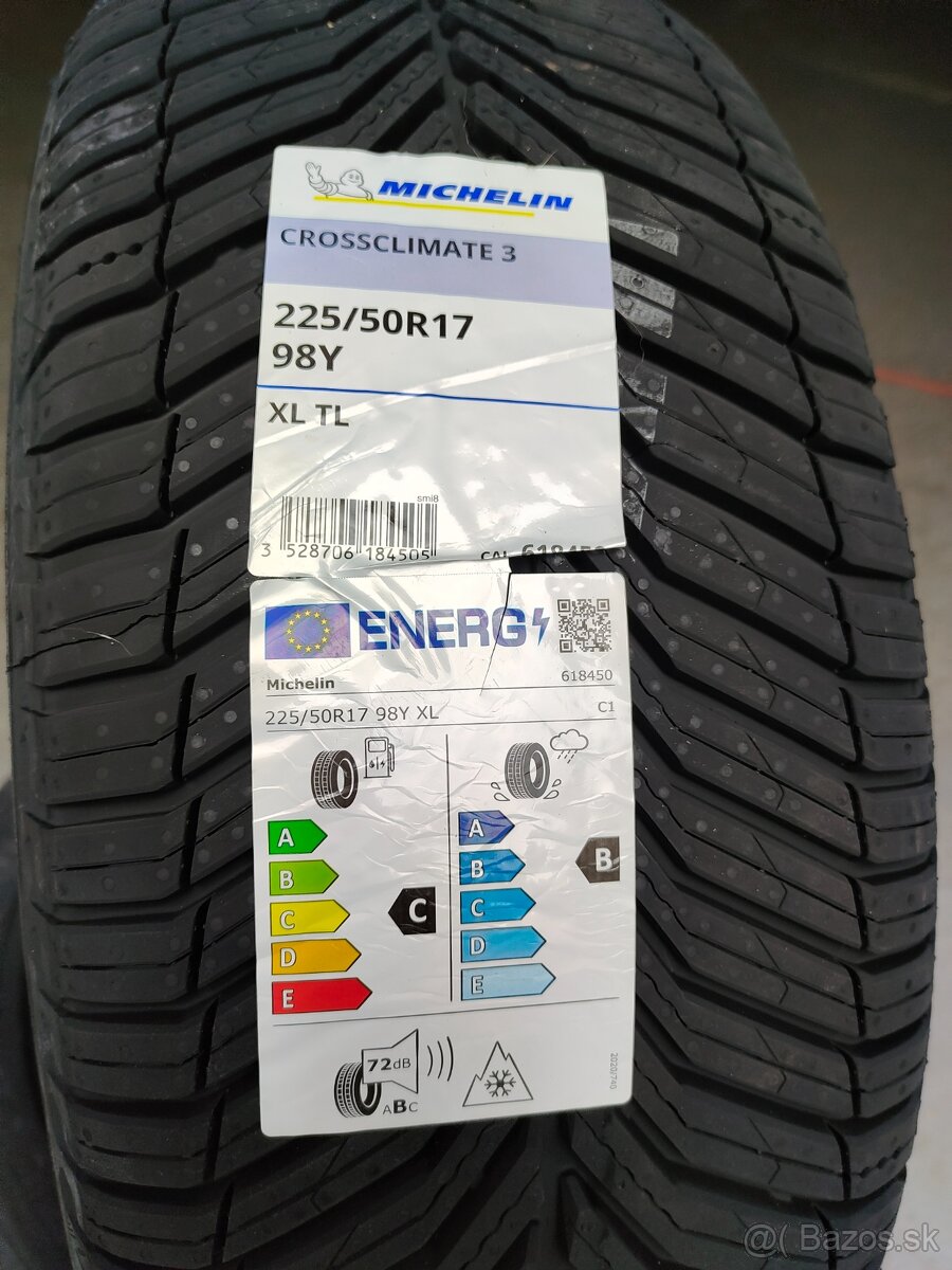 Michelin 225/50 R17 - 2