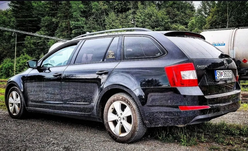 Škoda Octavia 3 2.0tdi 110kw - 2