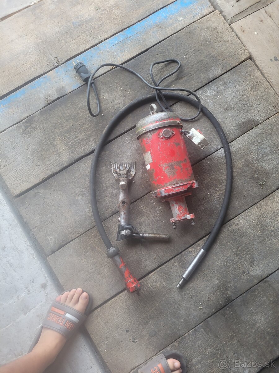 Strojček na strihanie oviec - 2