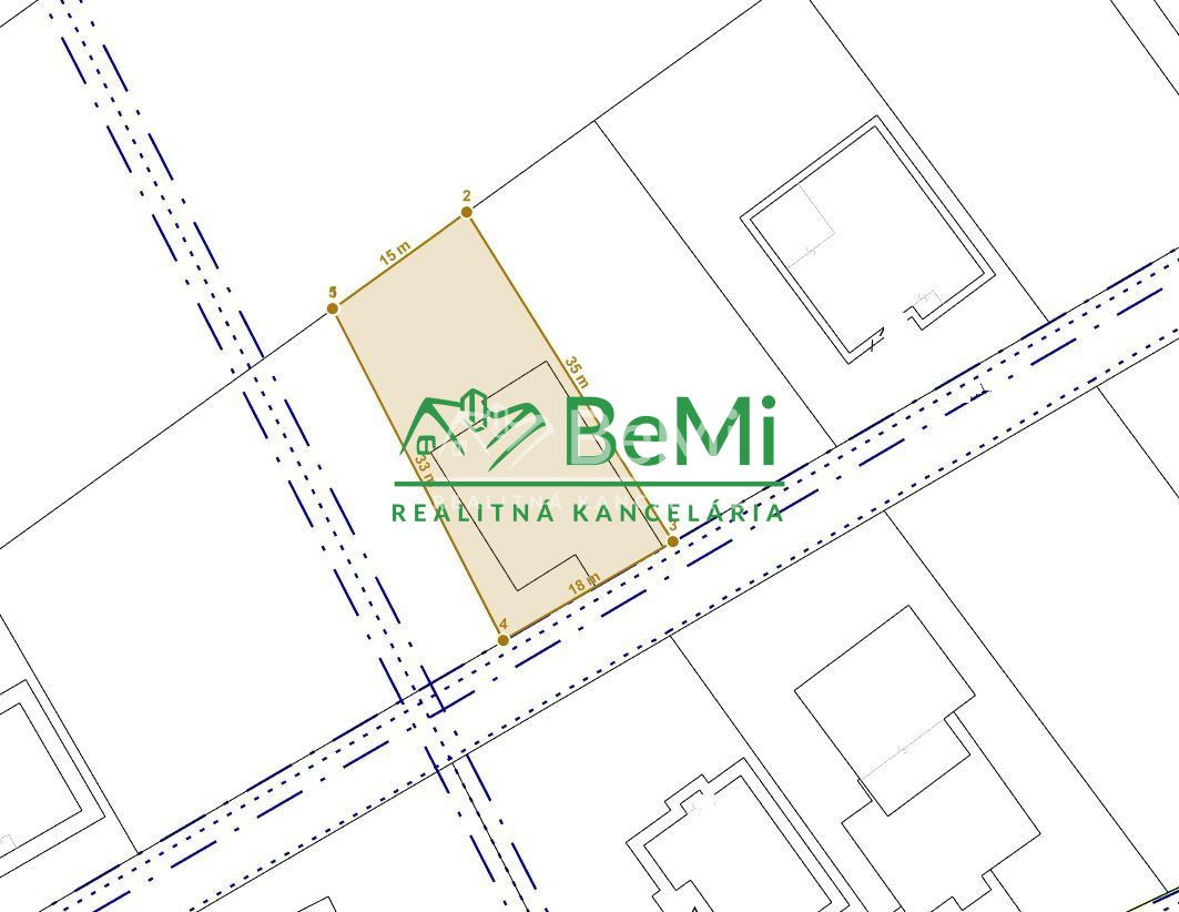 Sľažany - pozemok so stavebným povolením (549m2) ID 008 -14 - 2