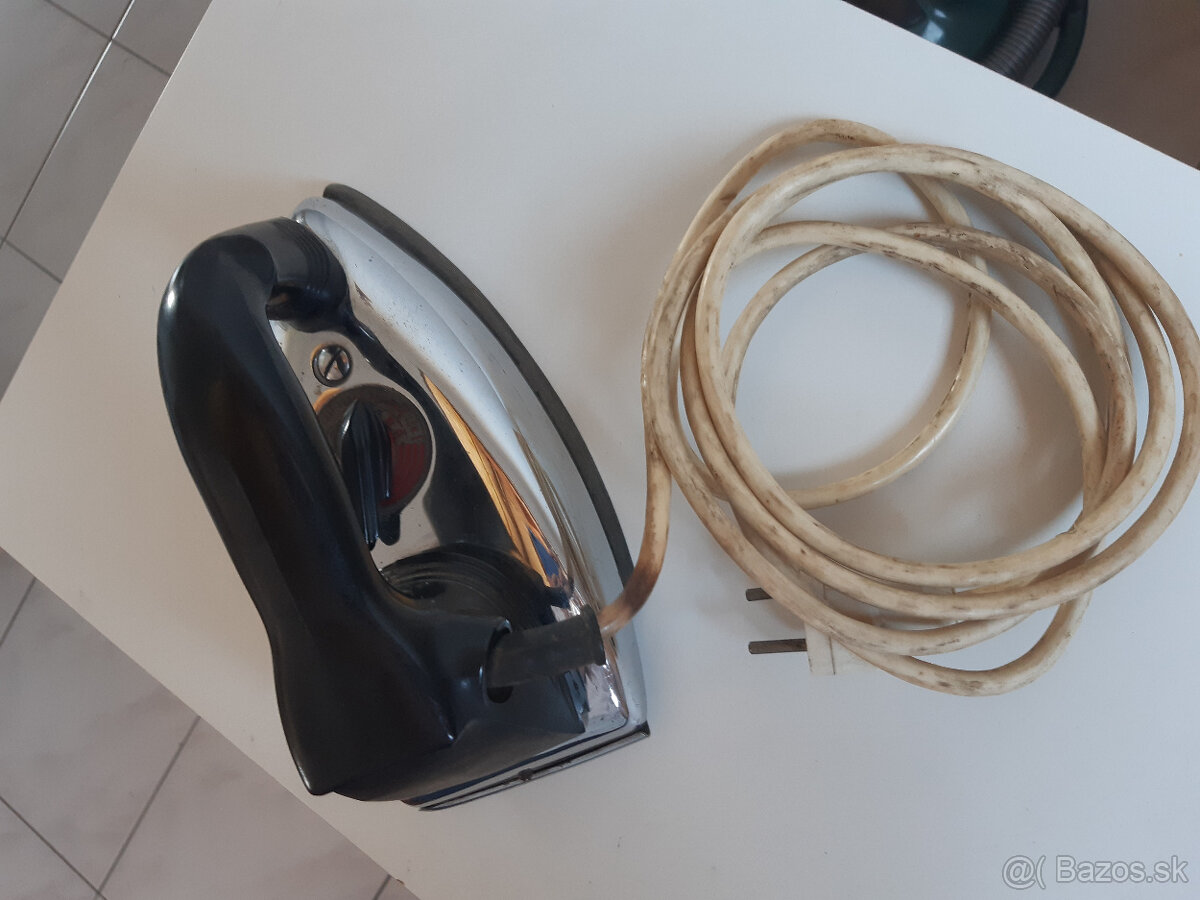 Retro žehličky - 2