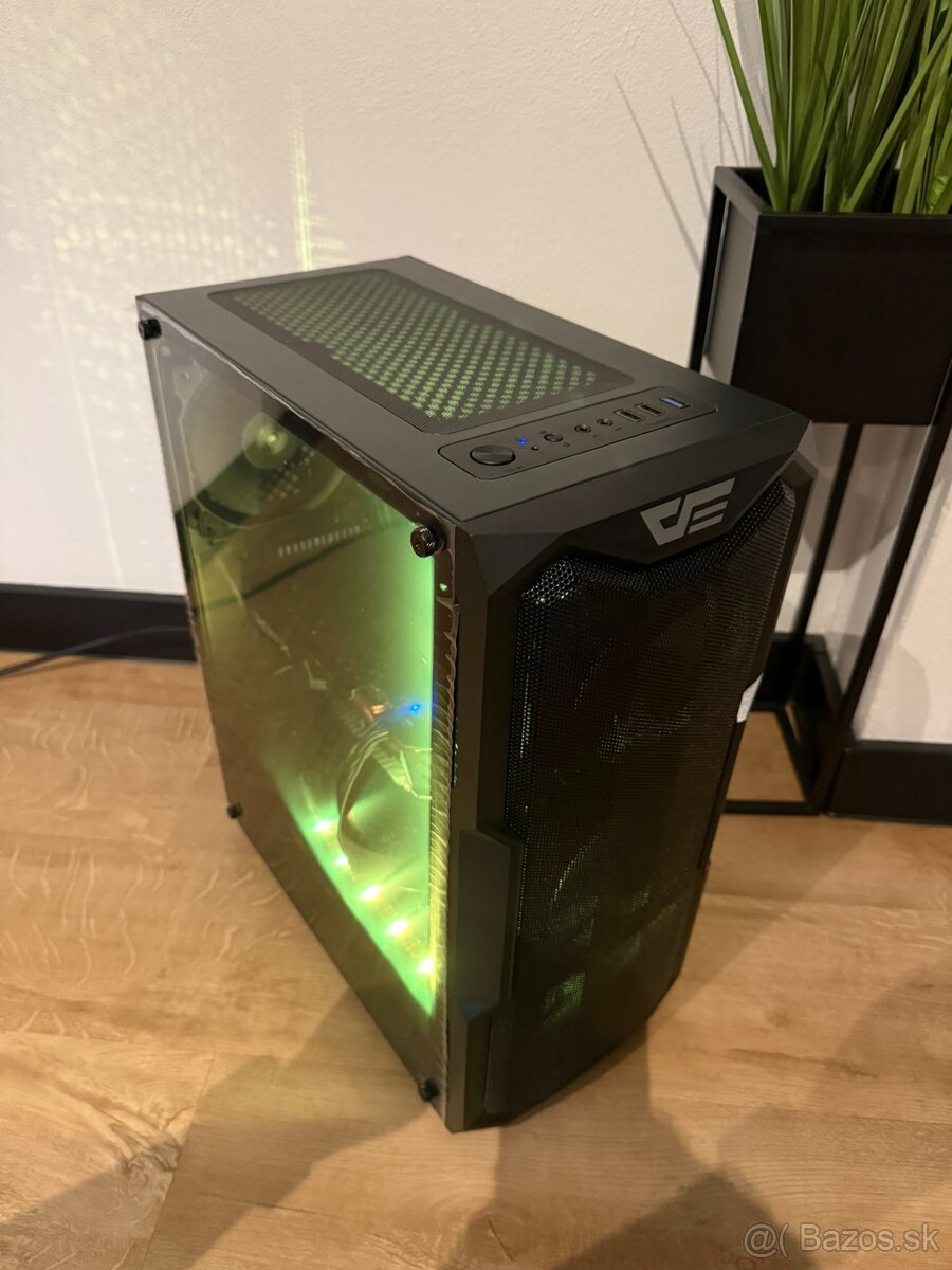 Herný PC - Ryzen 5 2400G / 16GB / RX580 8GB / 256GB SSD - 2