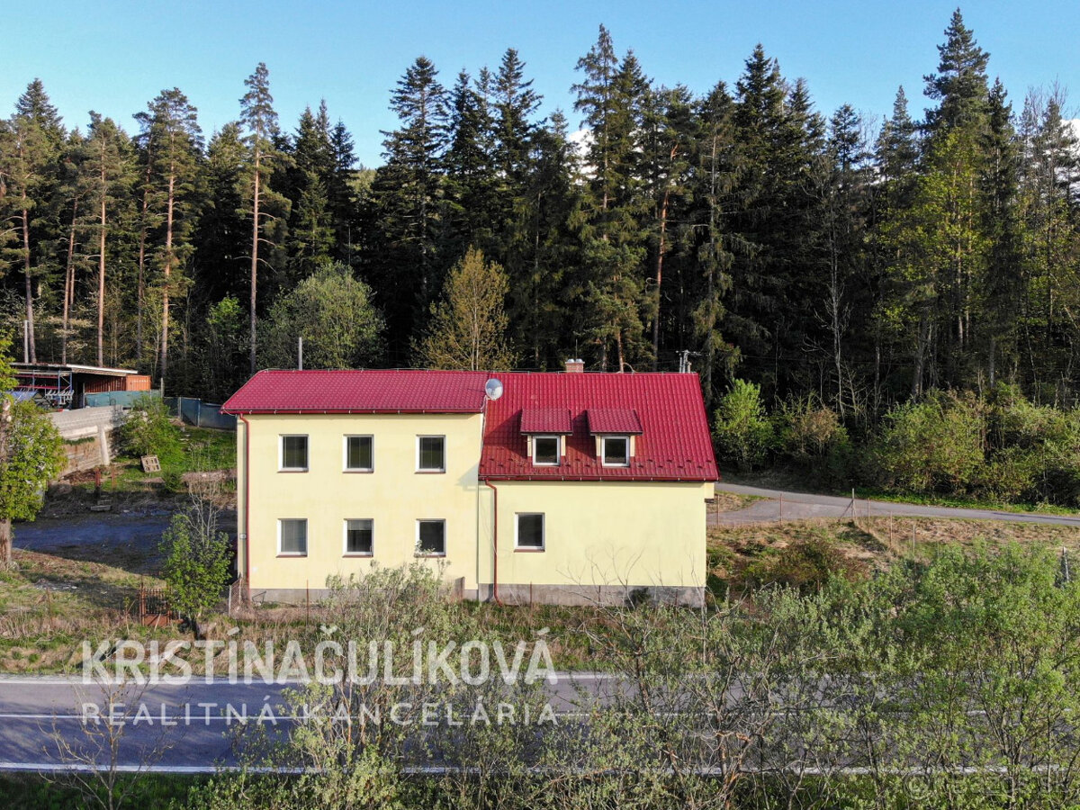 RODINNÝ DOM, POPRAD - KVETNICA - 2