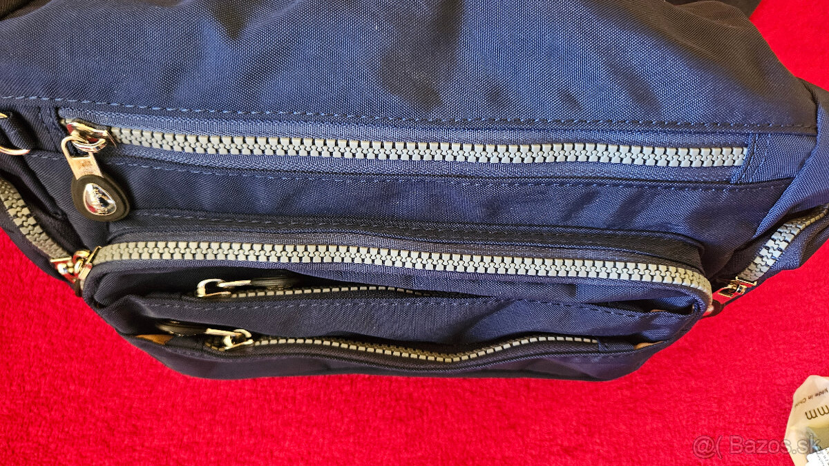 Kabelka tmavomodrá - 2