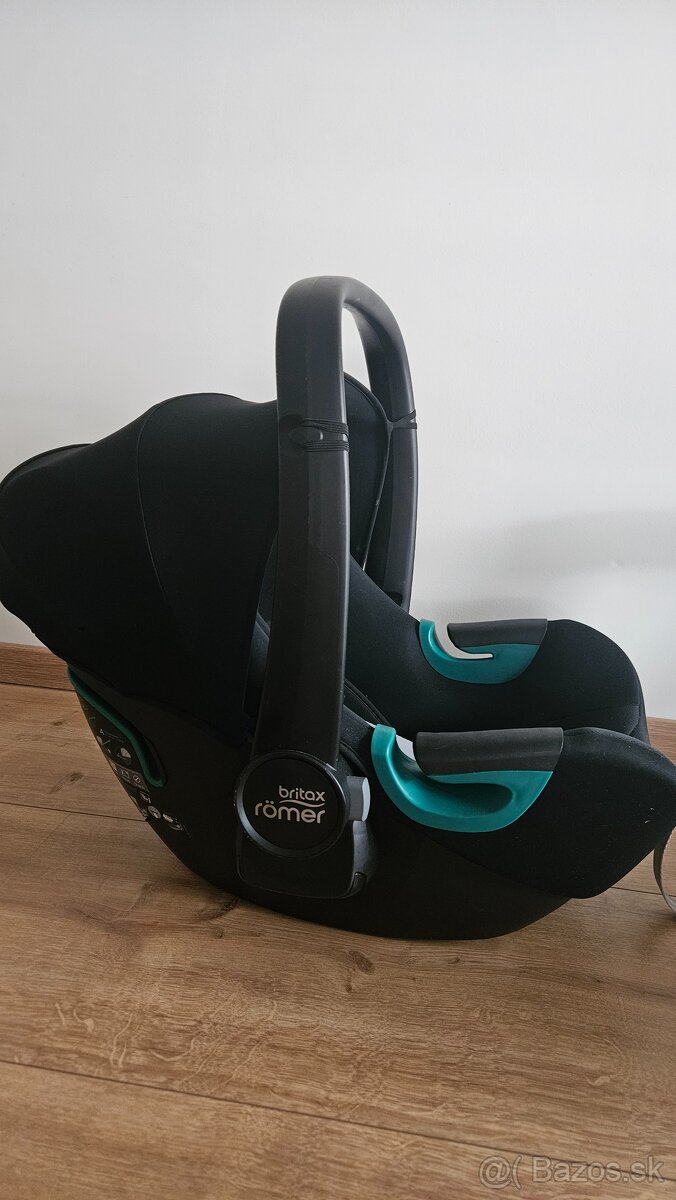 Autosedacka britax romer baby safe 3 i-Size - 2