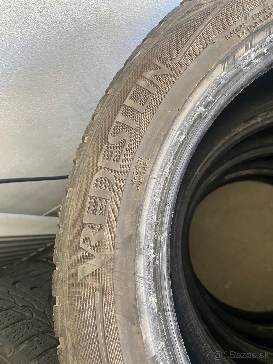 215/55 r17 vredstein - 2
