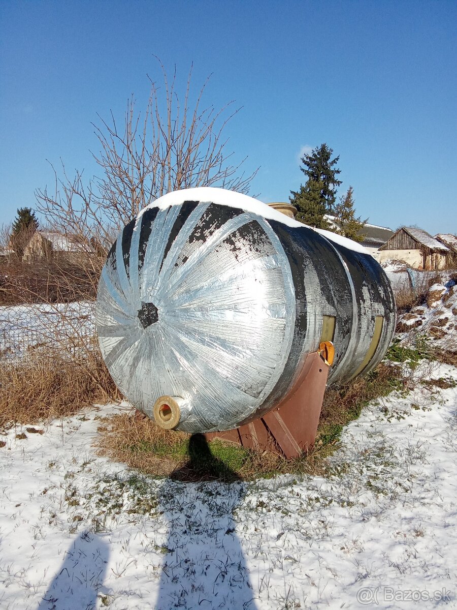 Predám nádrž. - 2