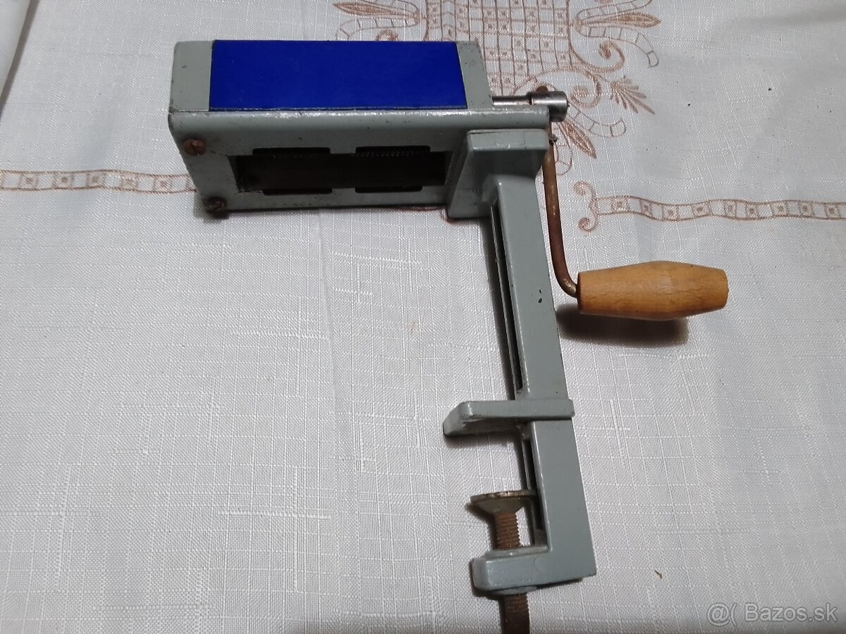 Strojček na cestoviny - 2