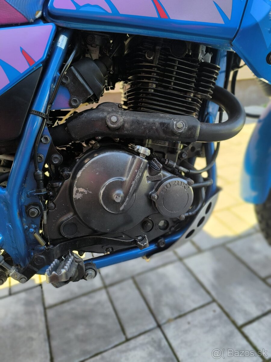 Suzuki DR 650