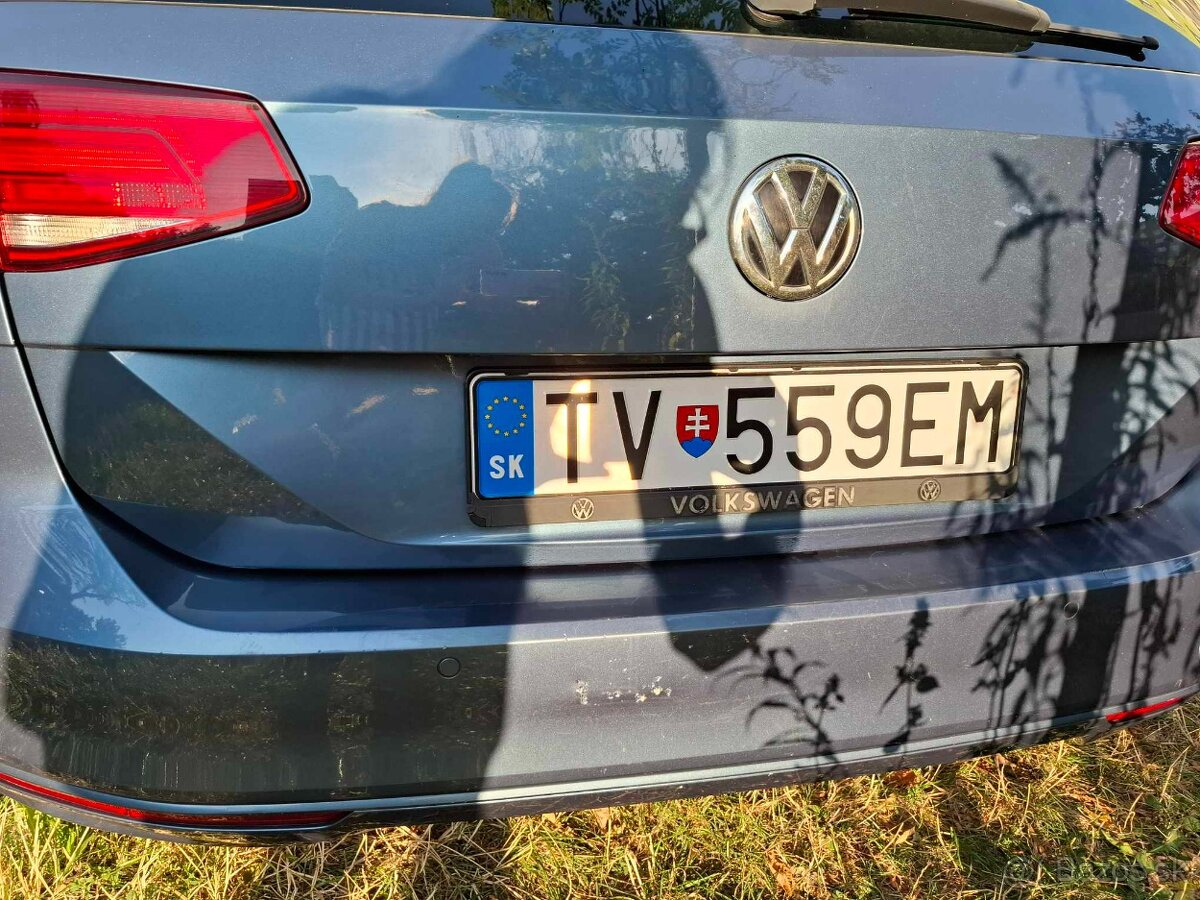 Predám VW Passat Variant B8, 2.0 TDI DSG, plne vybavený a sp - 2