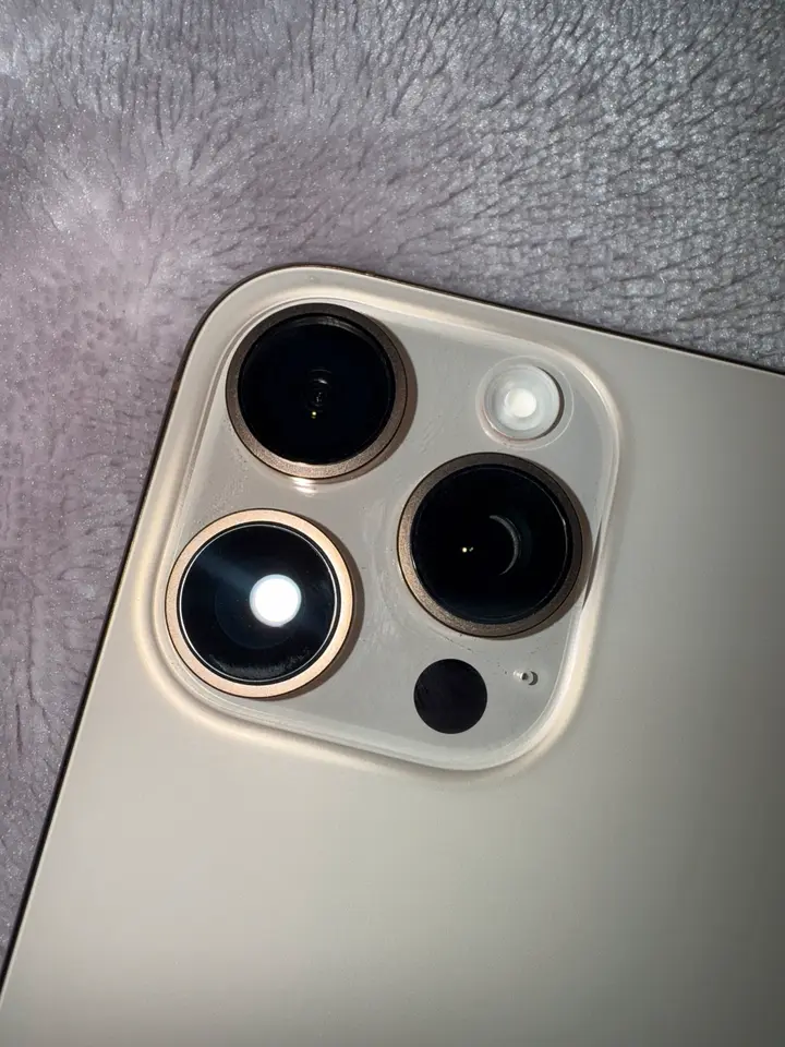 iPhone 16 Pro Max - 2