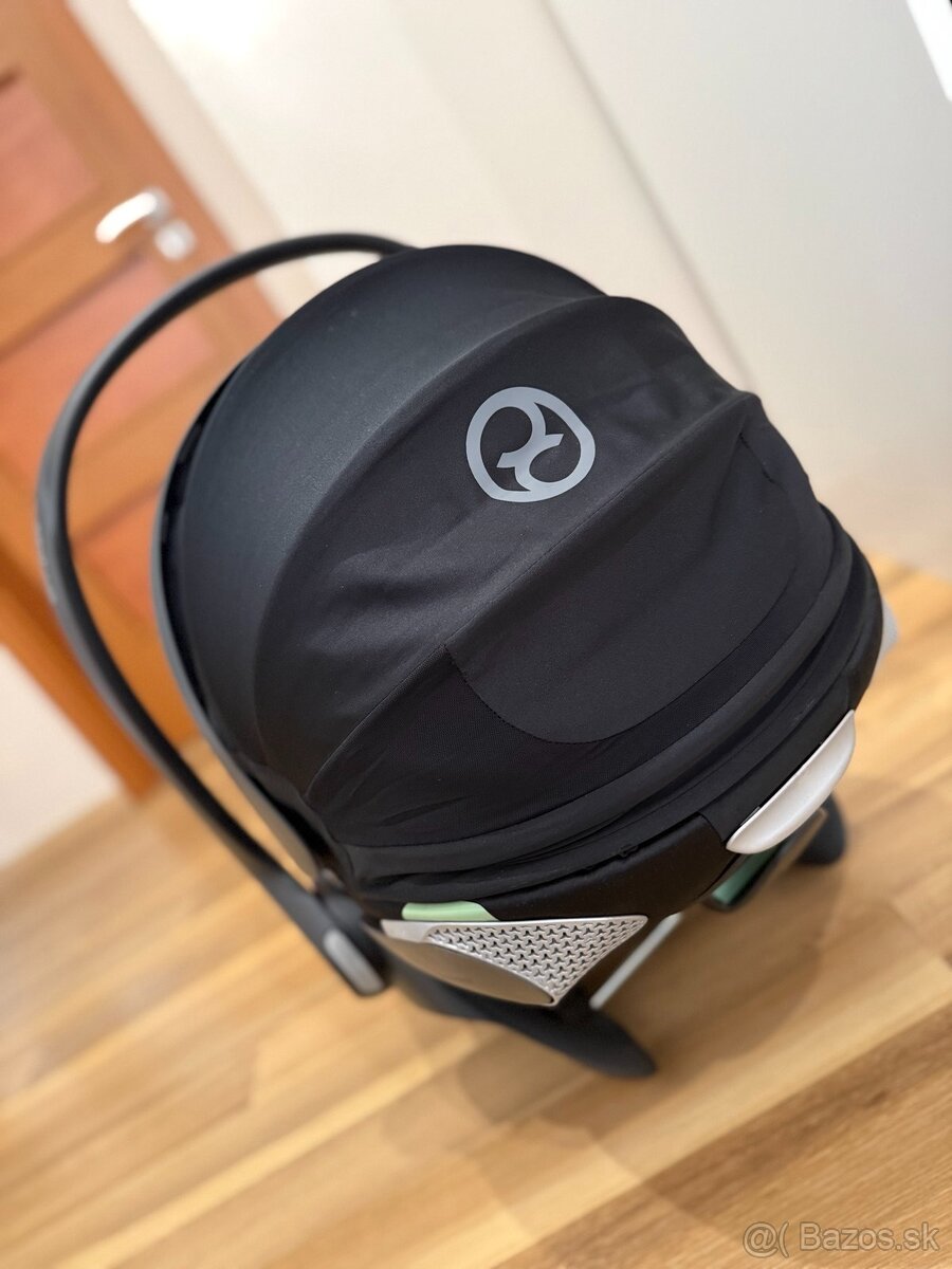 Autosedacka cybex - 2