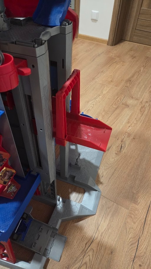 Labková patrola - veža - 2