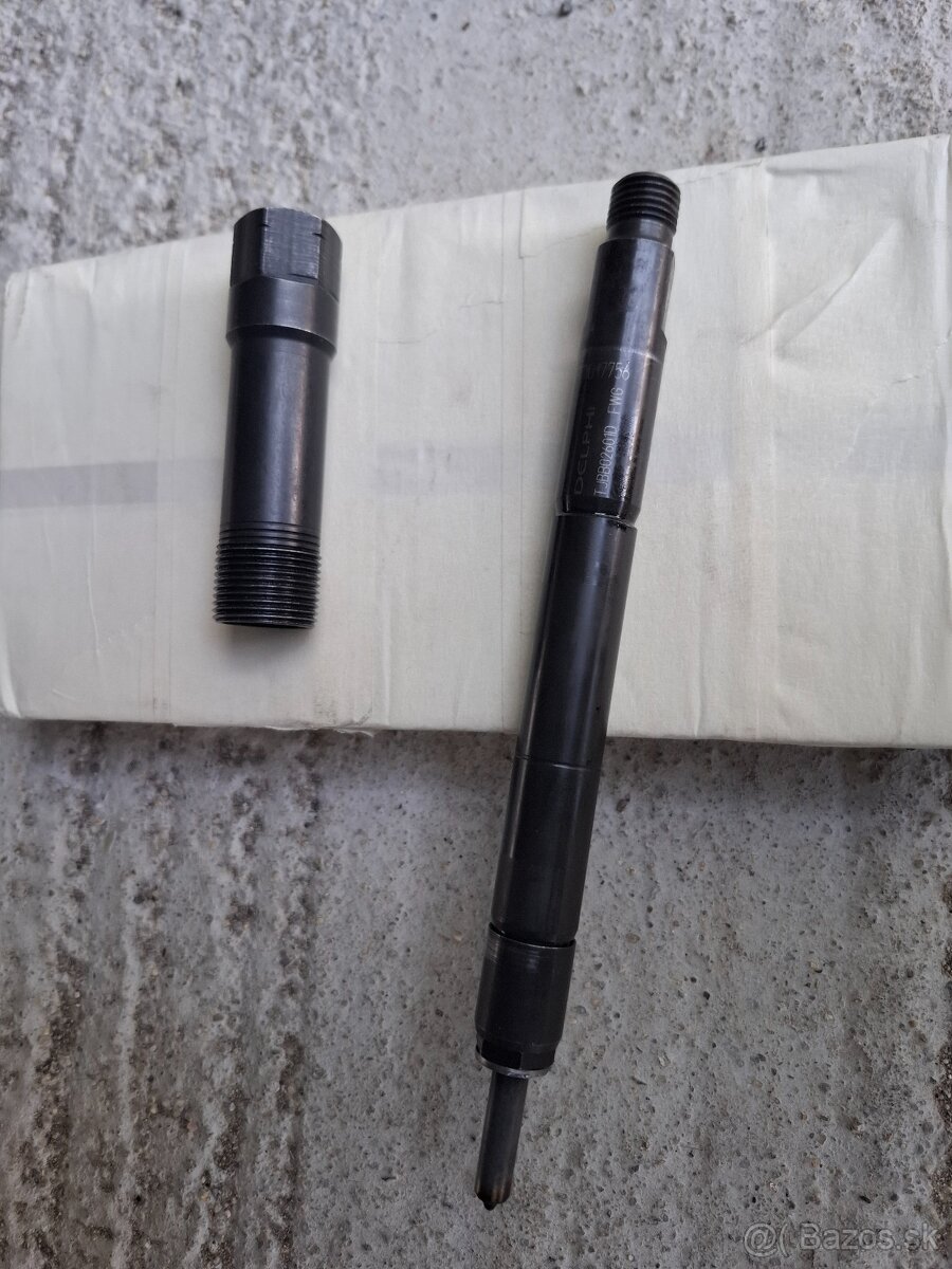 Predám vstrekovače ford - 2