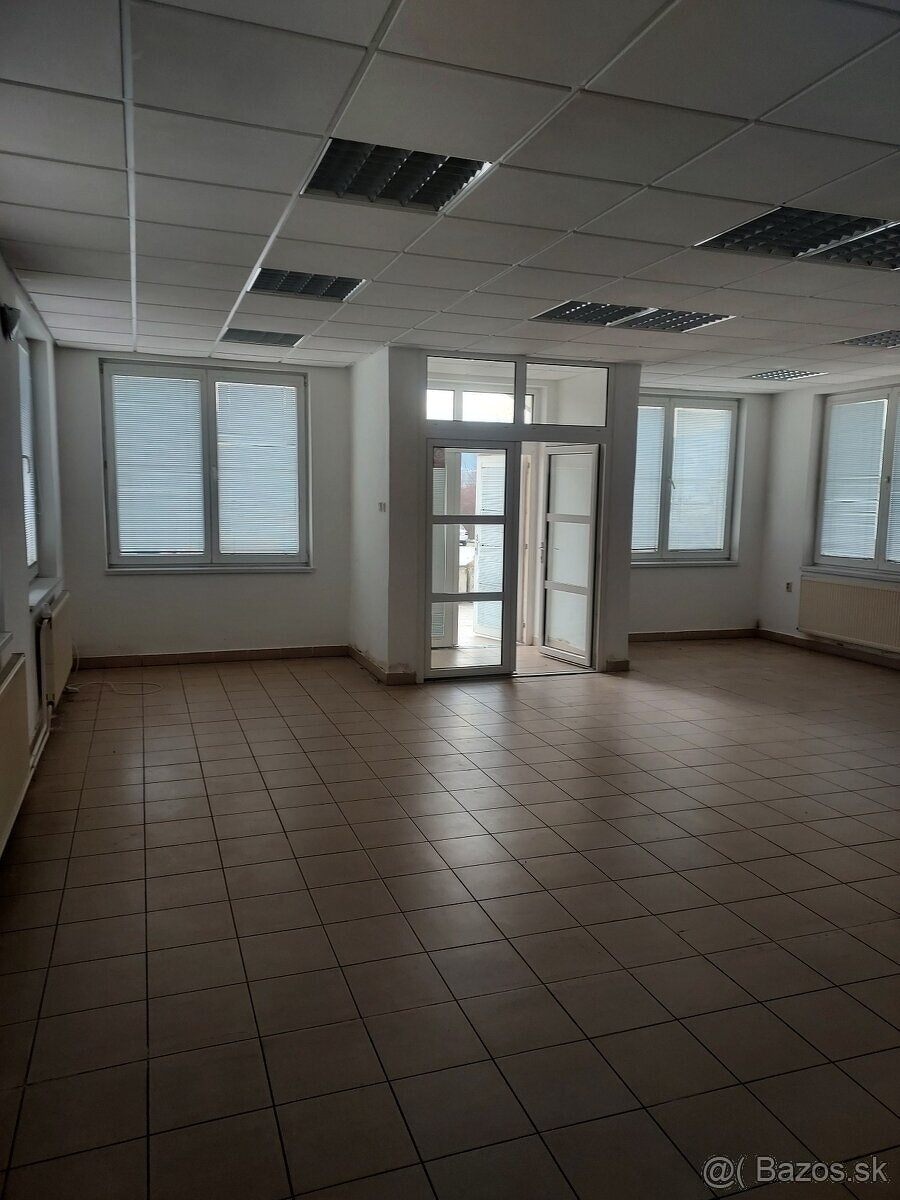 Kancelárske priestory Považské Podhradie - 2