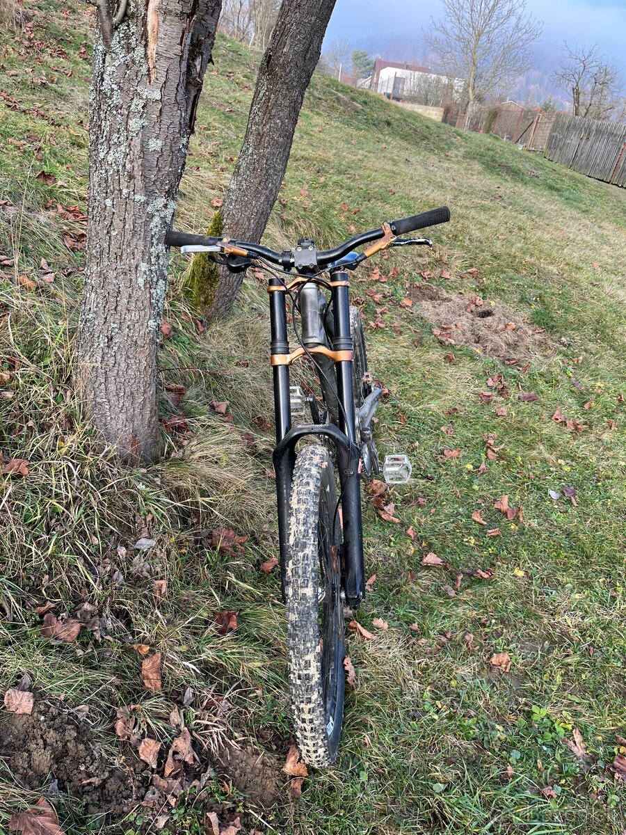 Predám celoodpružený bicykel specializet - 2