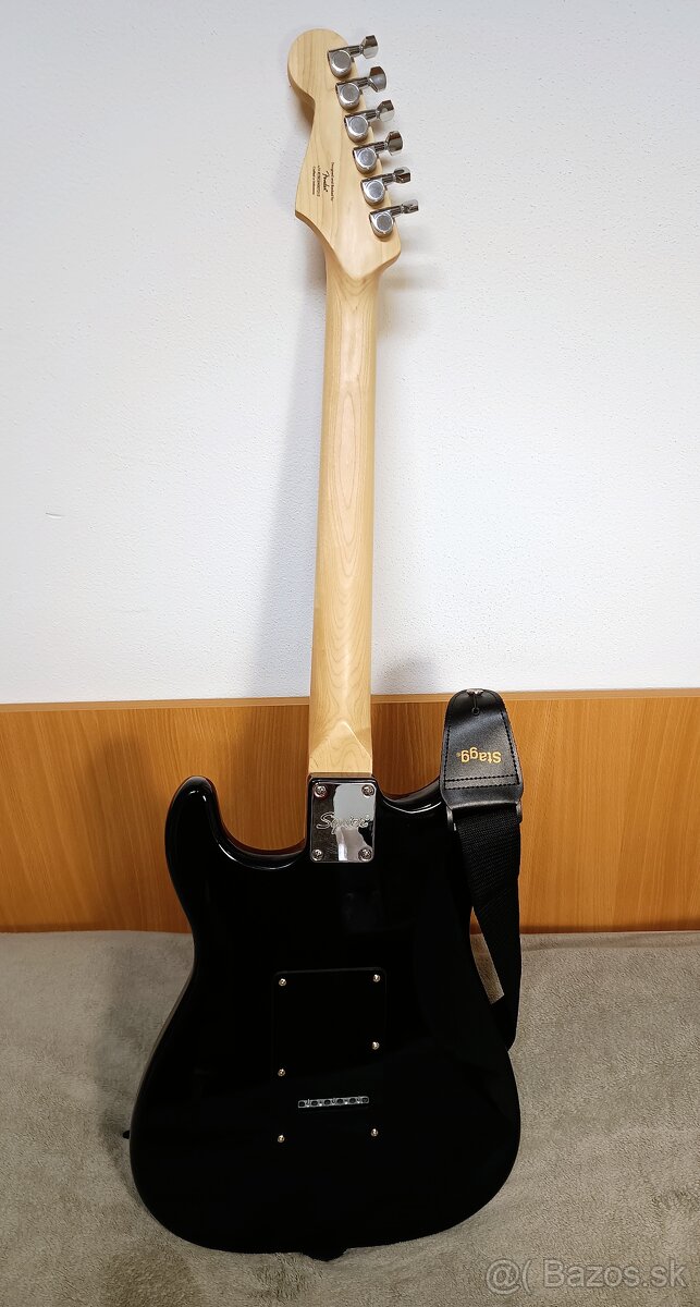 Fender Squier Stratocaster HSS Black Elektrická gitara - 2