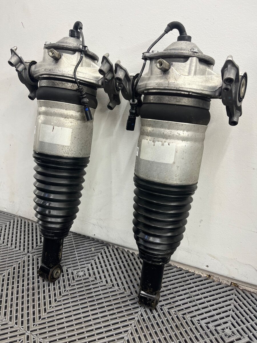 Vzduchové tlmiče/pružiny/mechy - 2