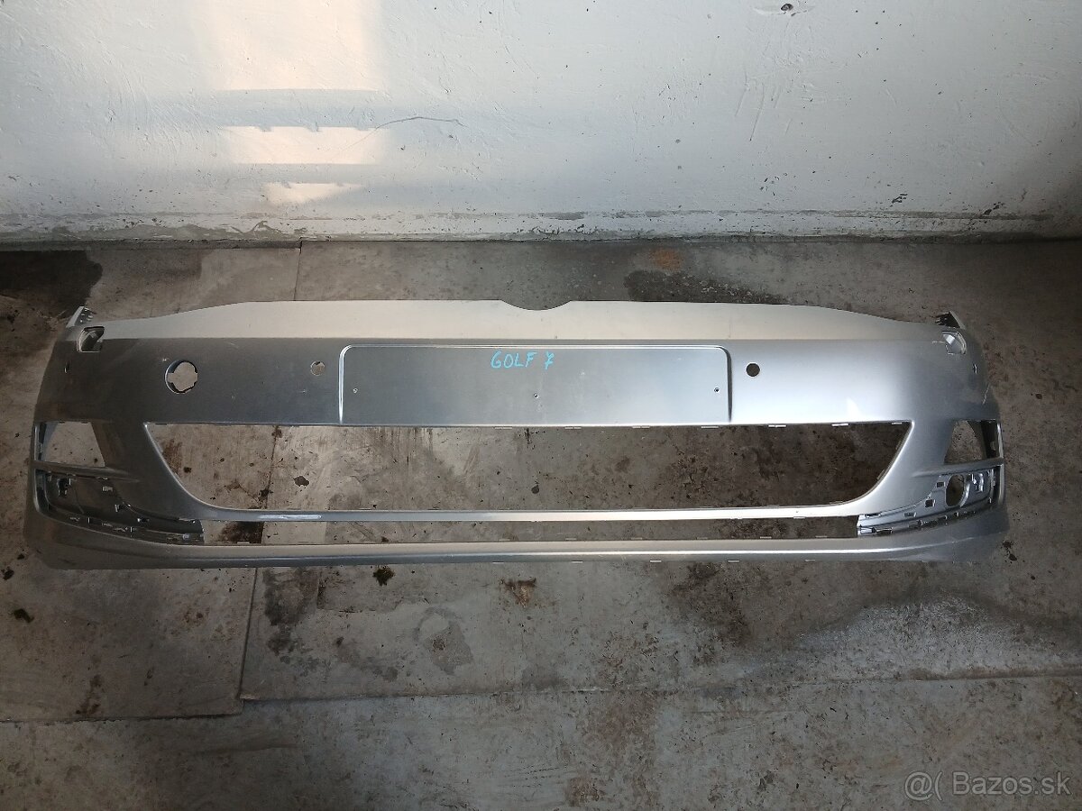 Volkswagen Golf 7 naraznik 5G0807221 - 2