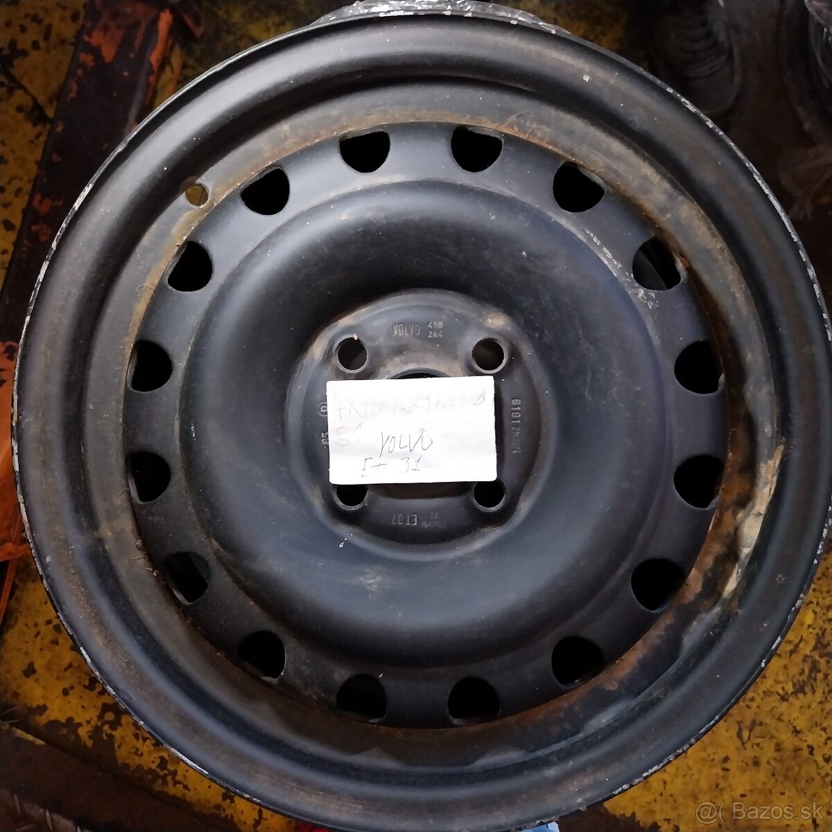 Volvo - 2