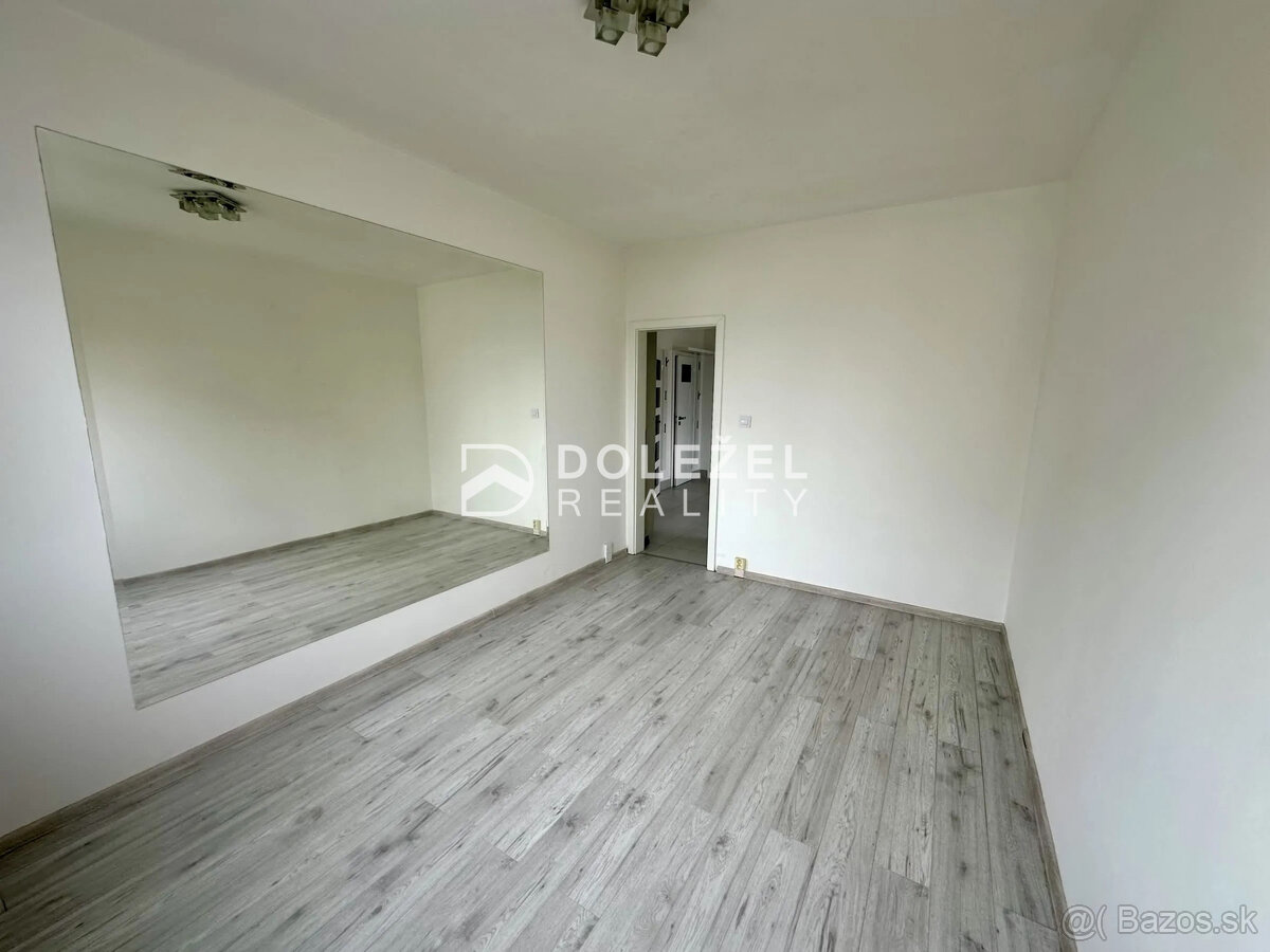 Na predaj 3 izbový byt s klímou a loggiou / KVP – Wurmova - 2