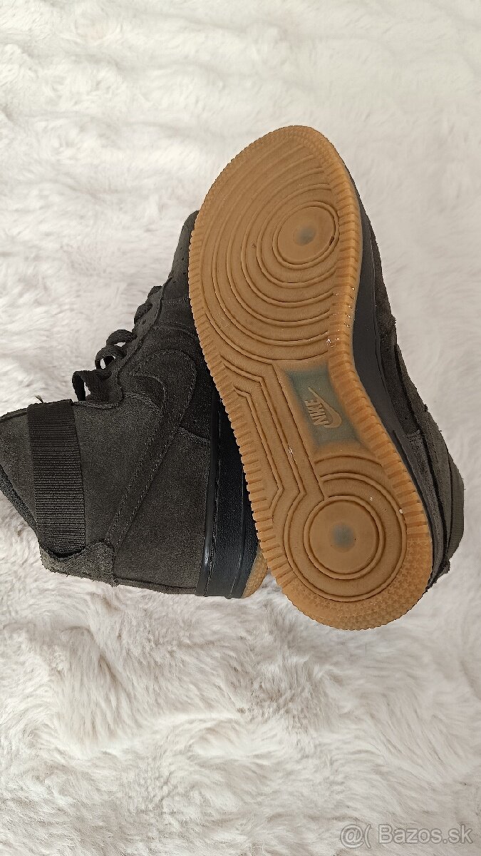 Členkové kožené tenisky Nike Air zelená olivová vel. 36.5 - 2