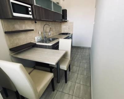 3 izb., čiastočne zariadený byt, Nové Zámky - 2