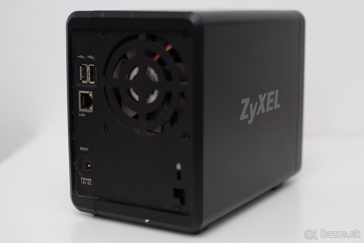 Dátové úložisko ZYXEL NSA320S + 2TB HDD - 2