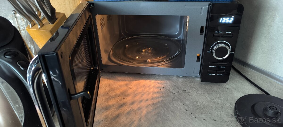 Sencor SMW 5117BK, - 2