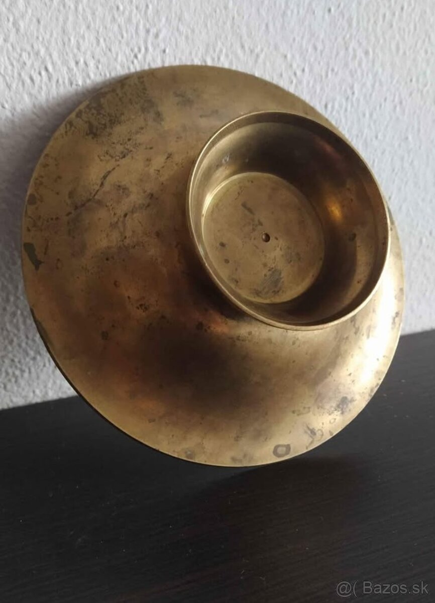 Predám zdobenú mosadznú misku - 2