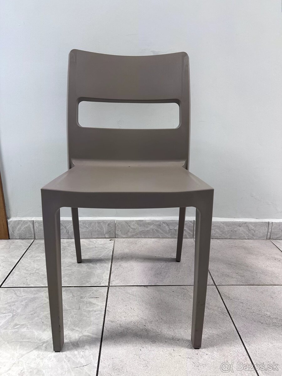 stoličky - 2