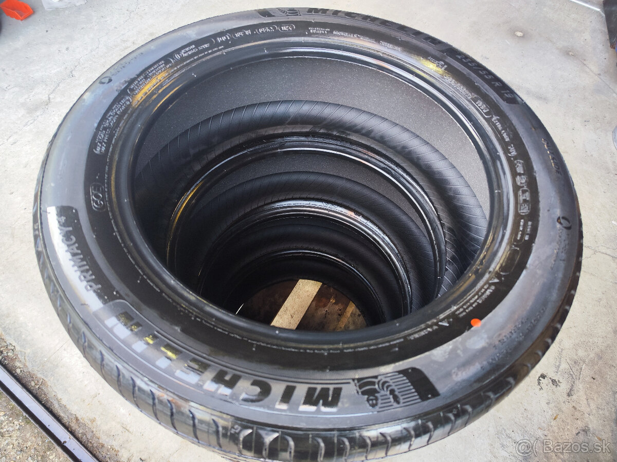 Letné pneu = 235/55 R19 = MICHELIN = NOVÉ - 2