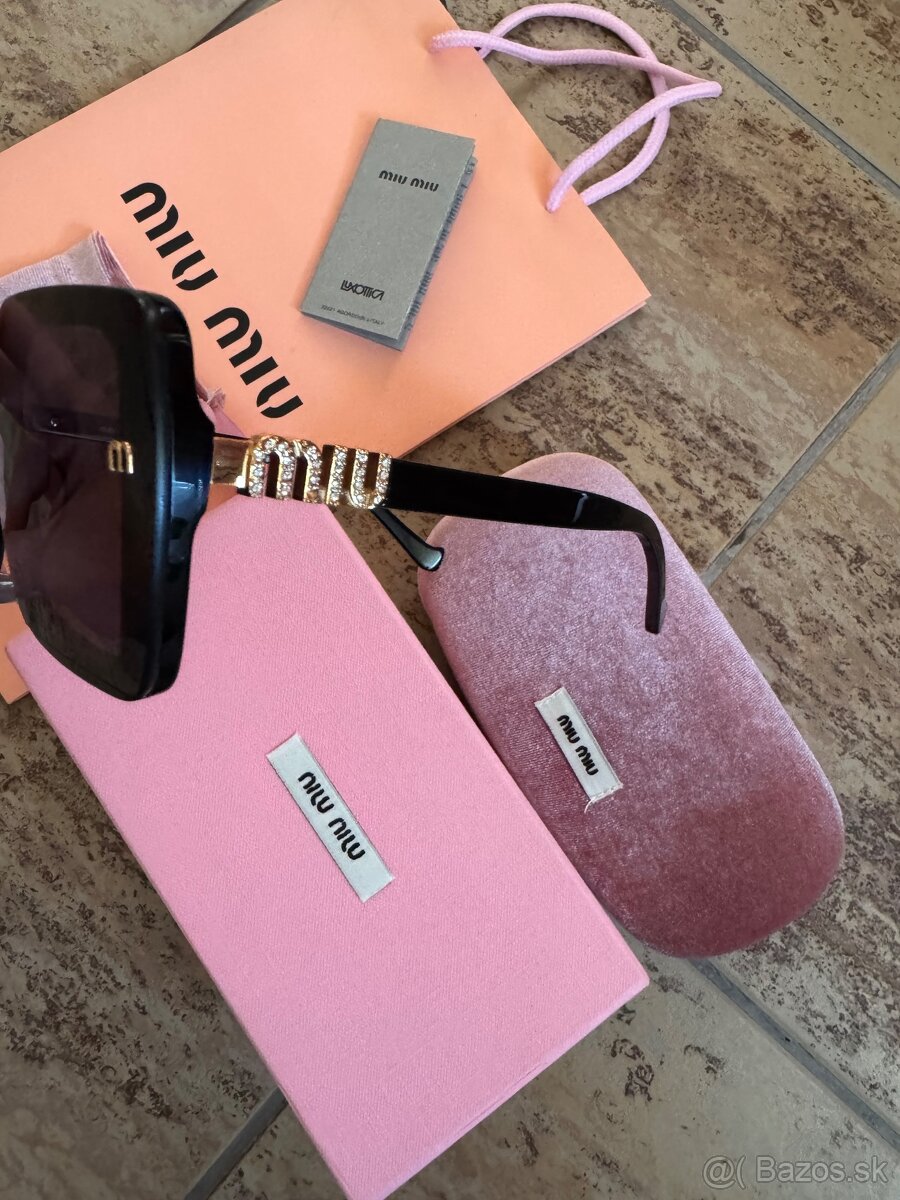 Miu Miu slnečné okuliare NOVÉ - 2