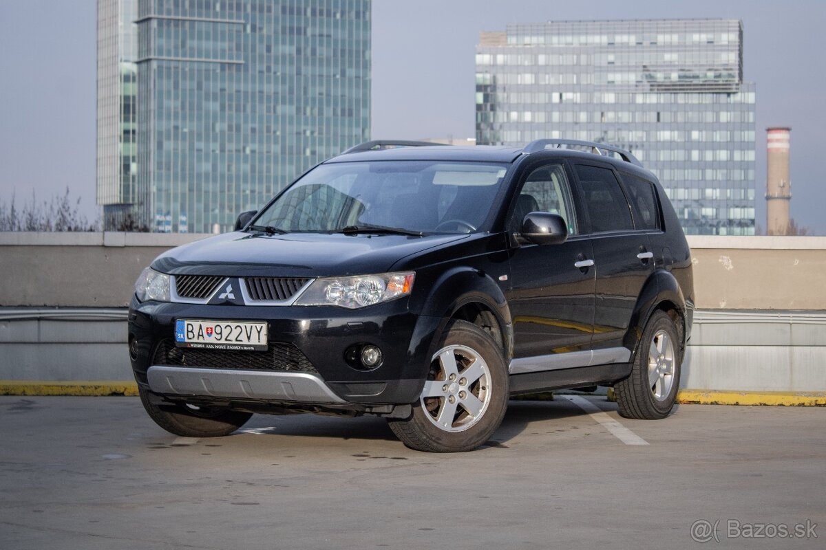 Mitsubishi Outlander 2.2 DI-D Instyle - 2