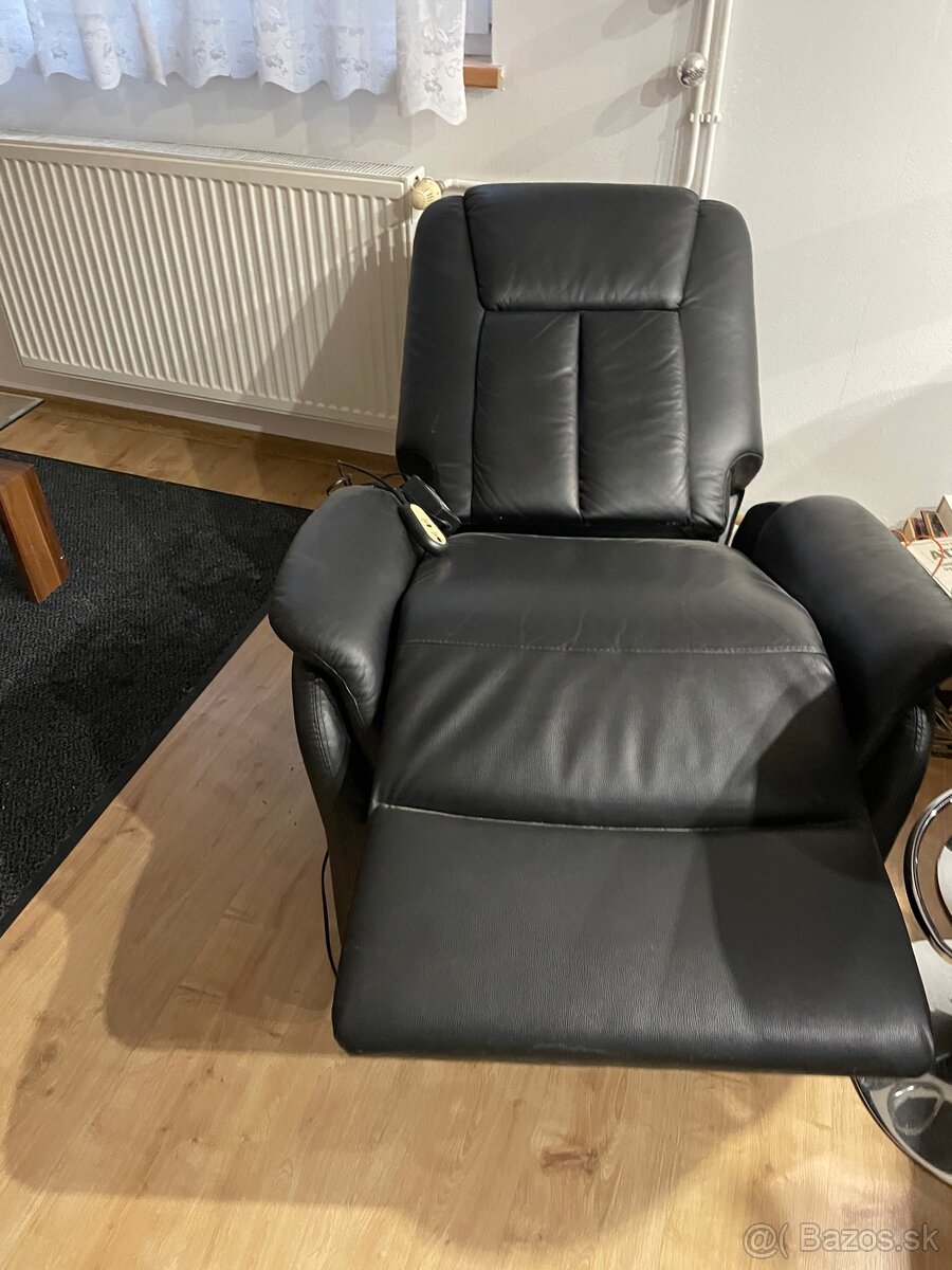 Polohovatelne kreslo - 2