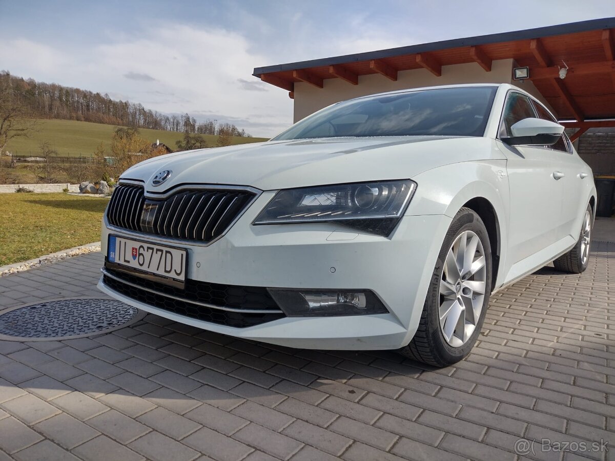 Predam skoda superb 4x4 - 2