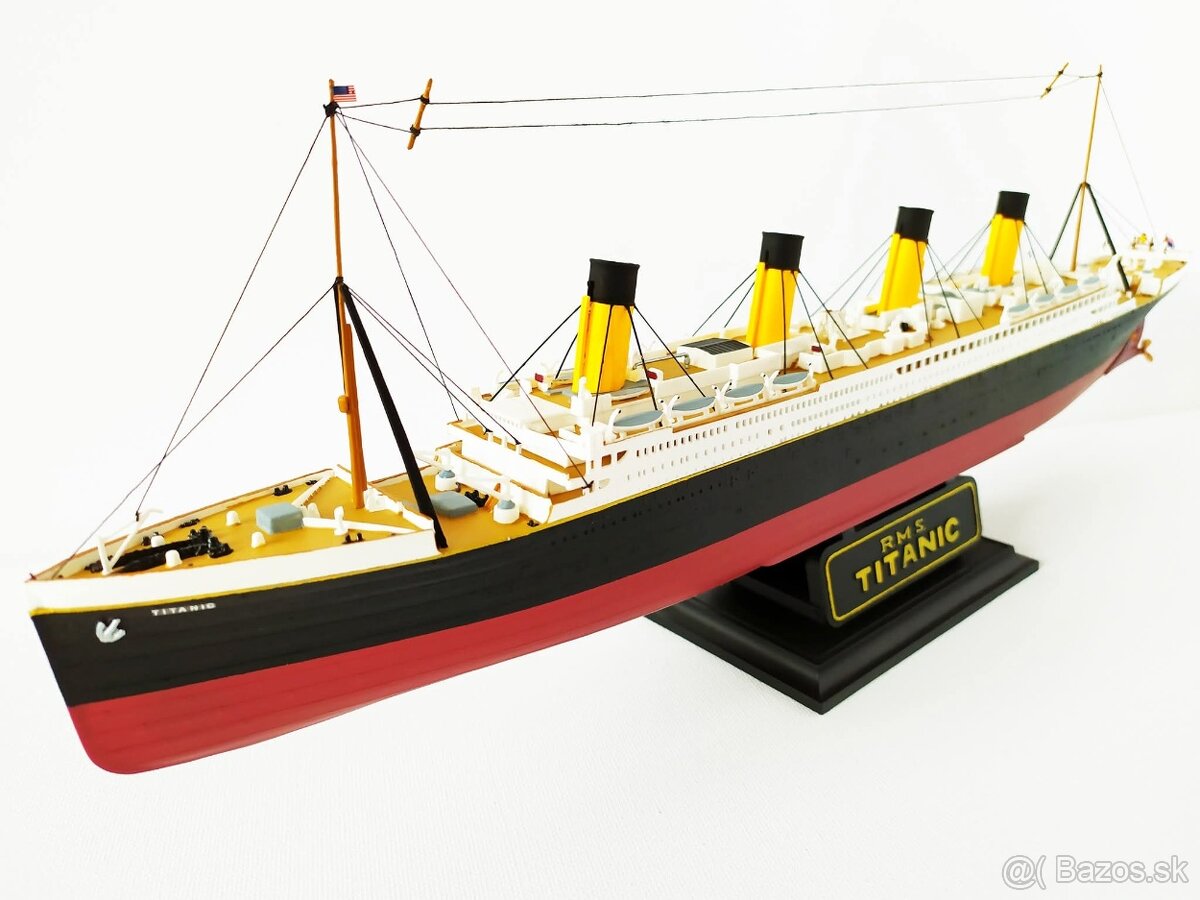 Model lode RMS Titanic od Revell - 2