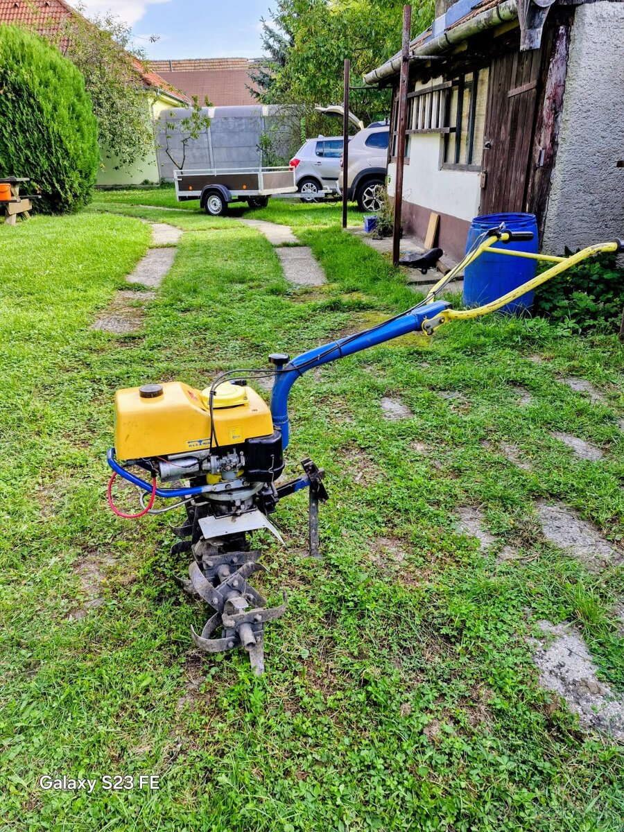 Malotraktor AGZAT - 2