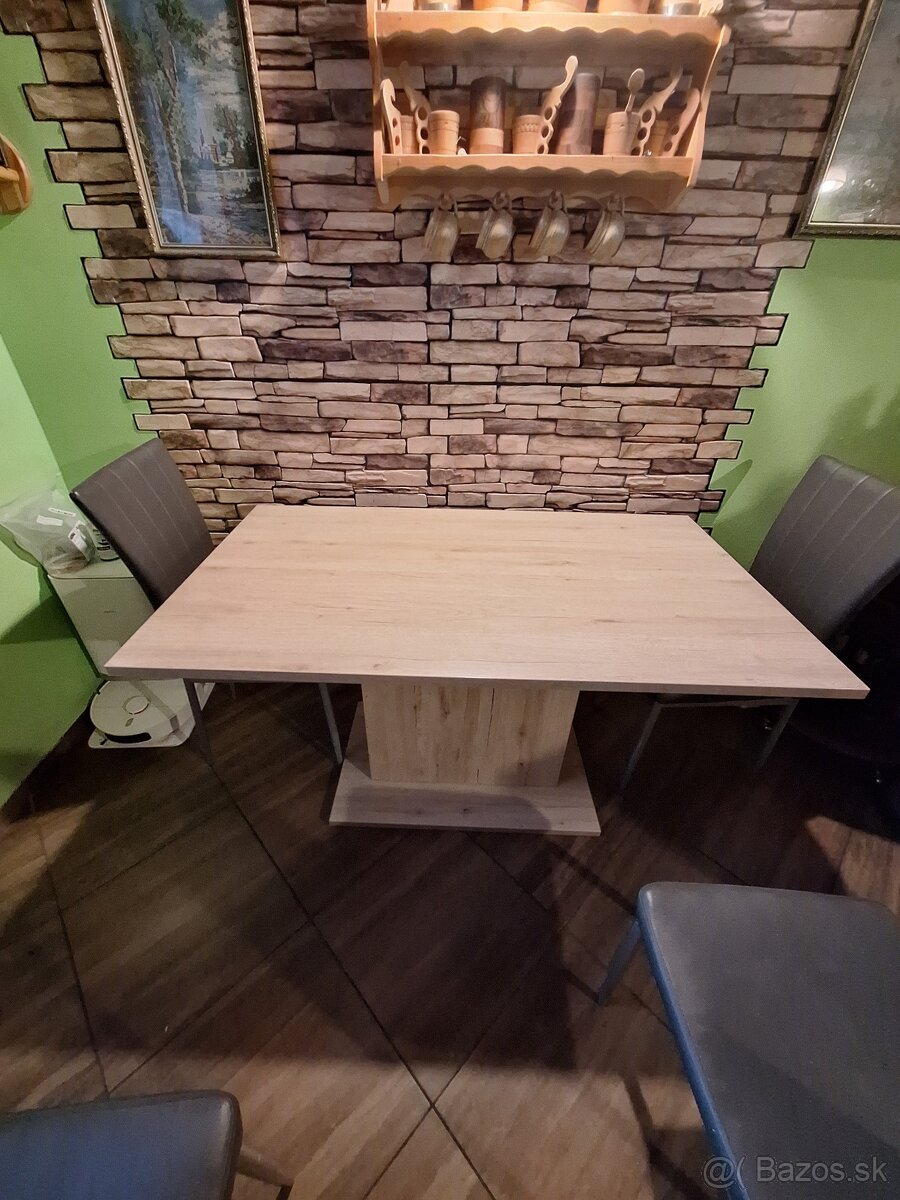 Kuchynsky stol + stolicky - 2