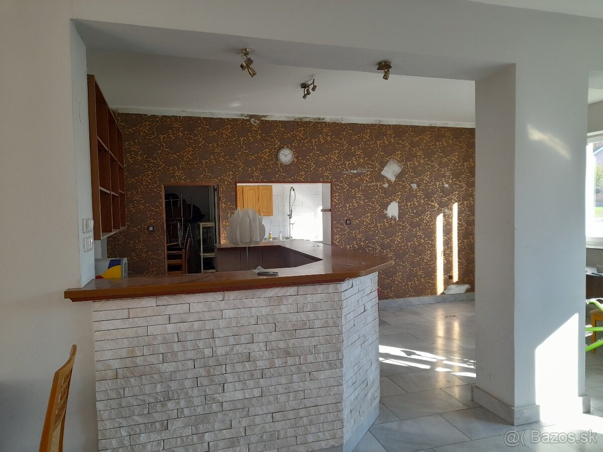 Priestor na prenájom bývalá pizzeria, Trnava-ul.Tehelná - 2