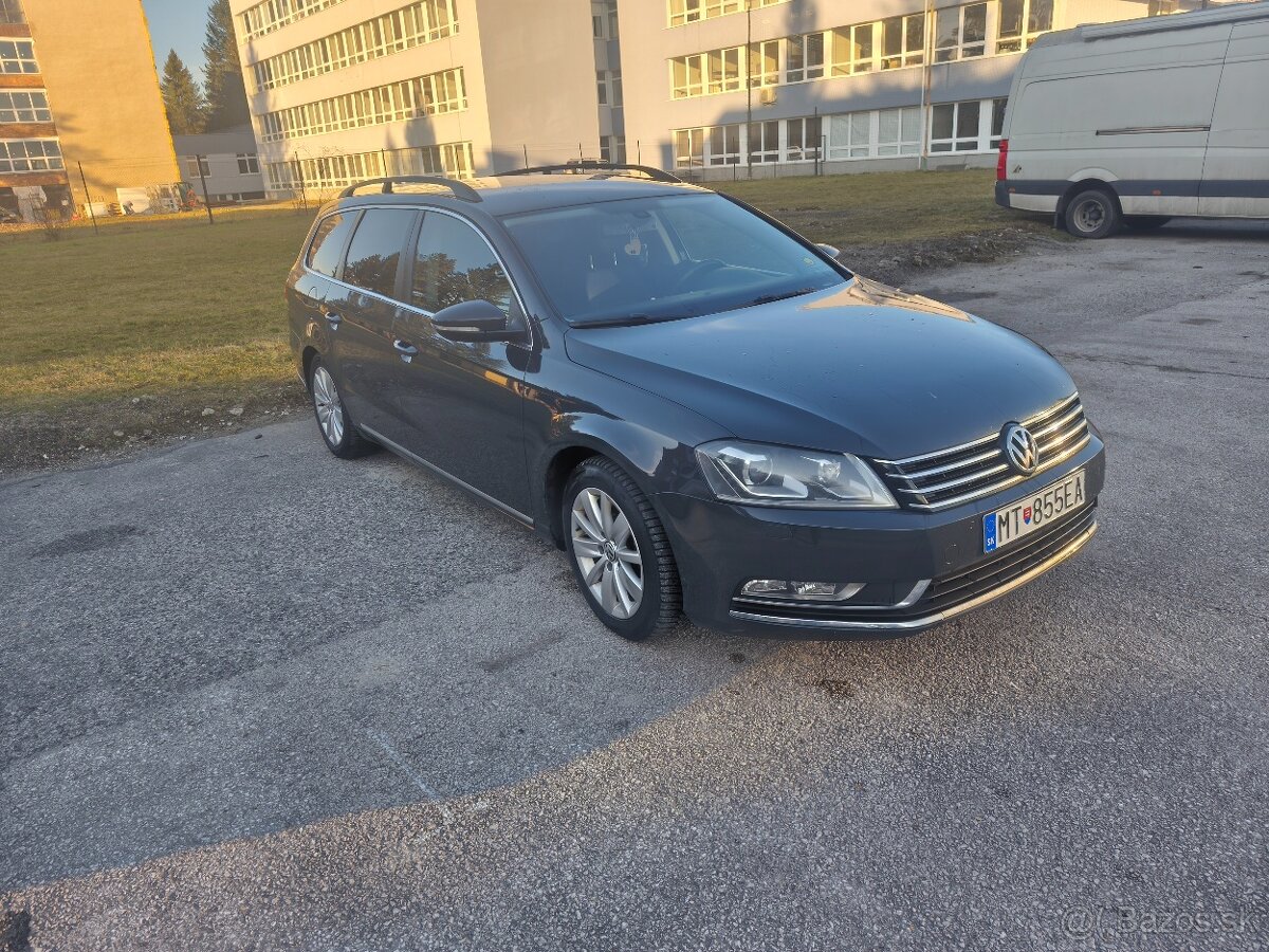 Volkswagen Passat B7 2012 rok - 2