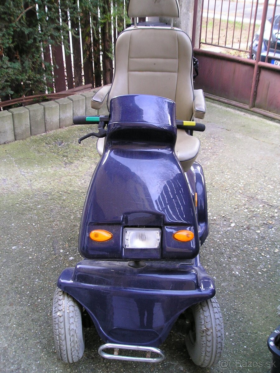 predám elektro invalidný vozík - 2