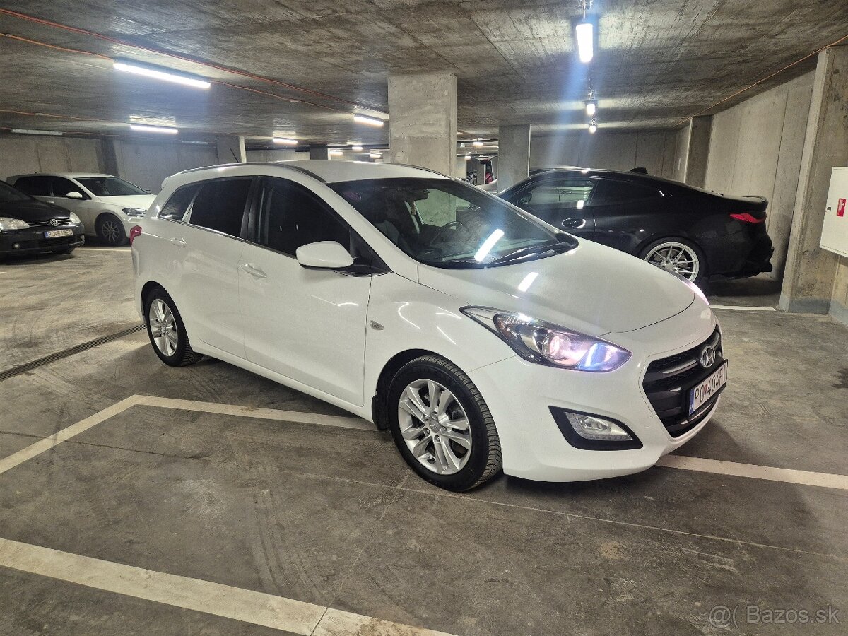Hyundai i30 cw 1.6 CRDi (2017) - 2