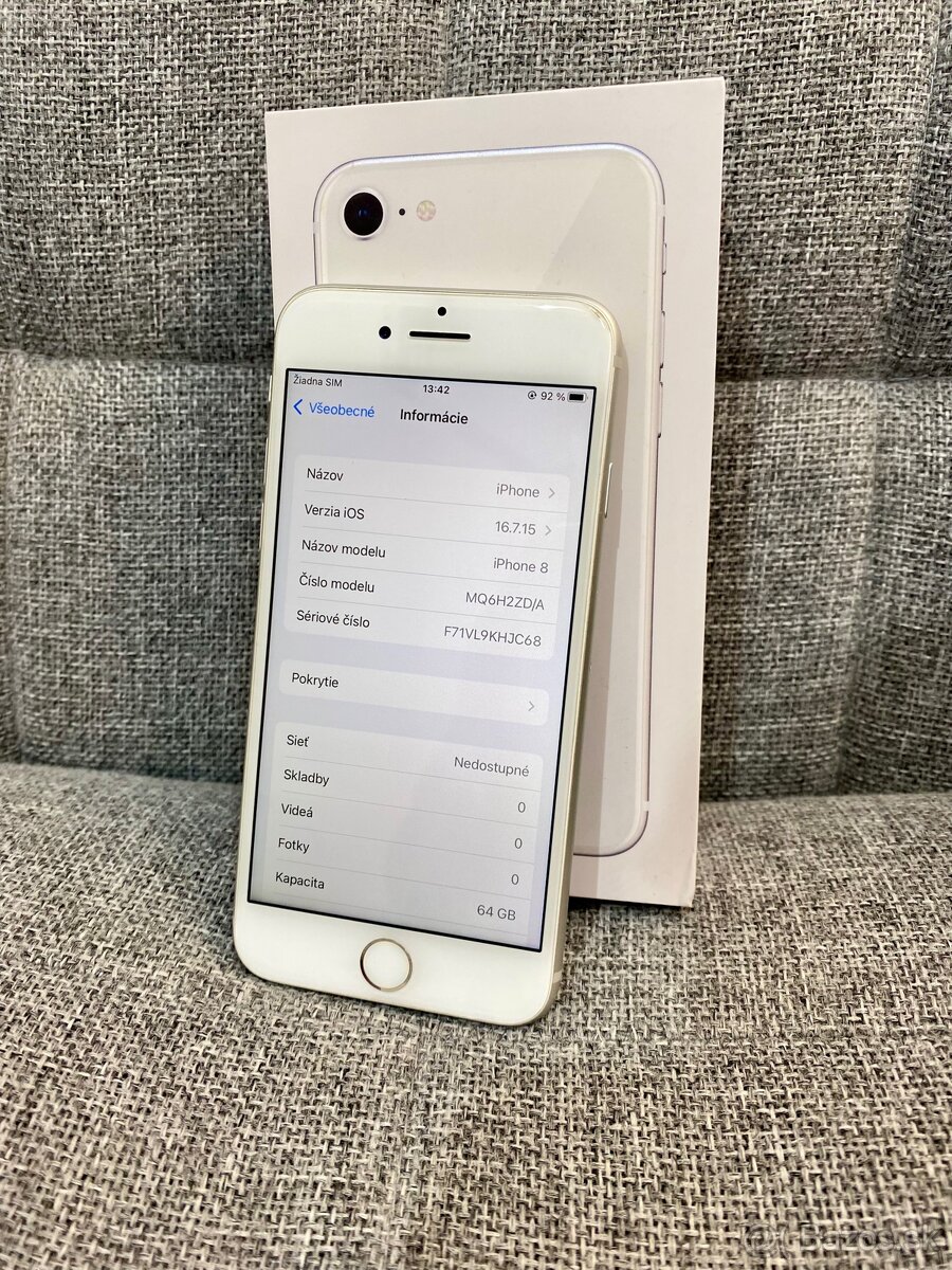 iPhone 8 64GB (plne funkčný) - 2